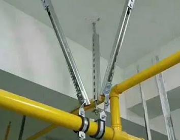 闸阀支撑架的质量要求。价格决定了马尔康抗震支撑框架的质量。
